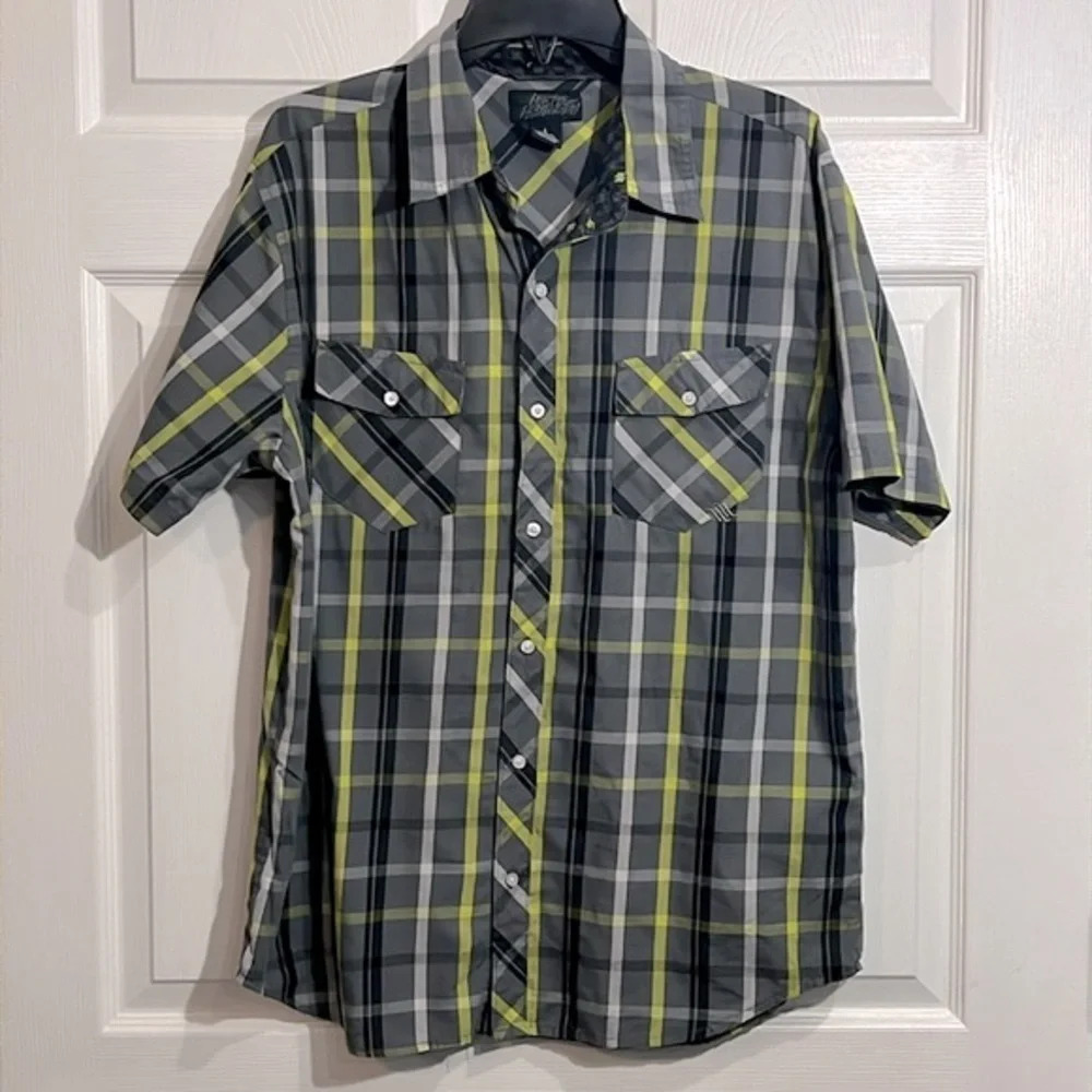 Hart & Huntington Mens - Size Large - Plaid Short Sleeve Casual Button Up